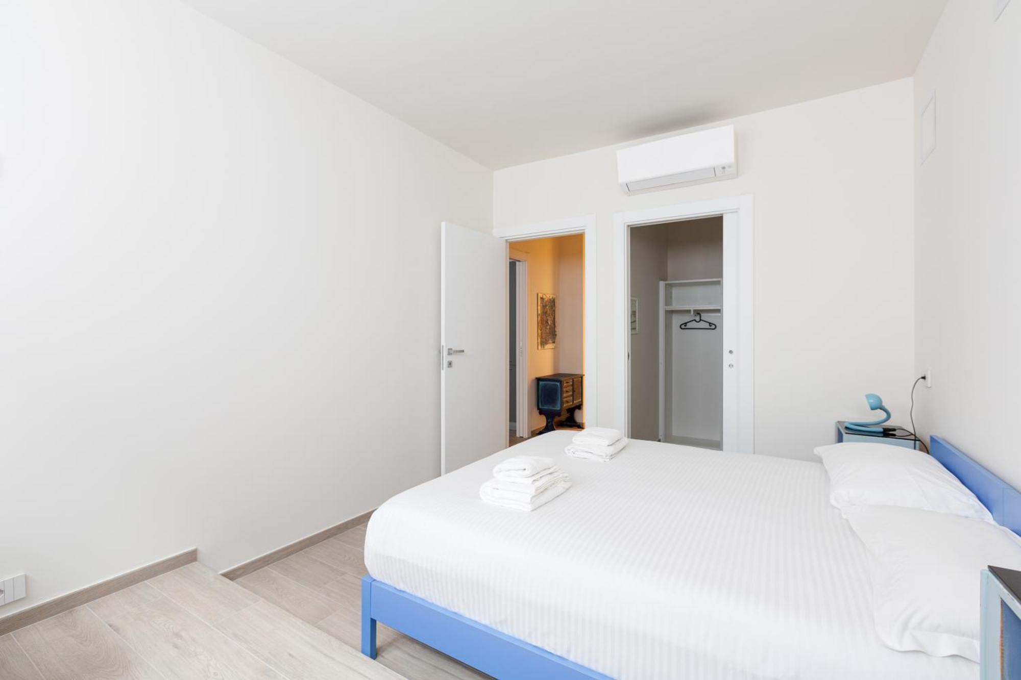 Spacious Apartments - 1,4Km From Corso Buenos Aires Milánó Kültér fotó
