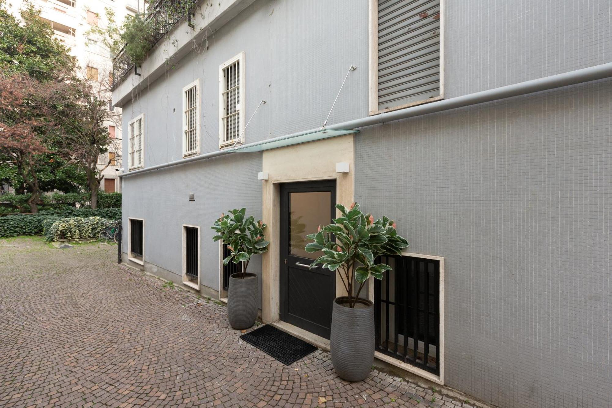Spacious Apartments - 1,4Km From Corso Buenos Aires Milánó Kültér fotó